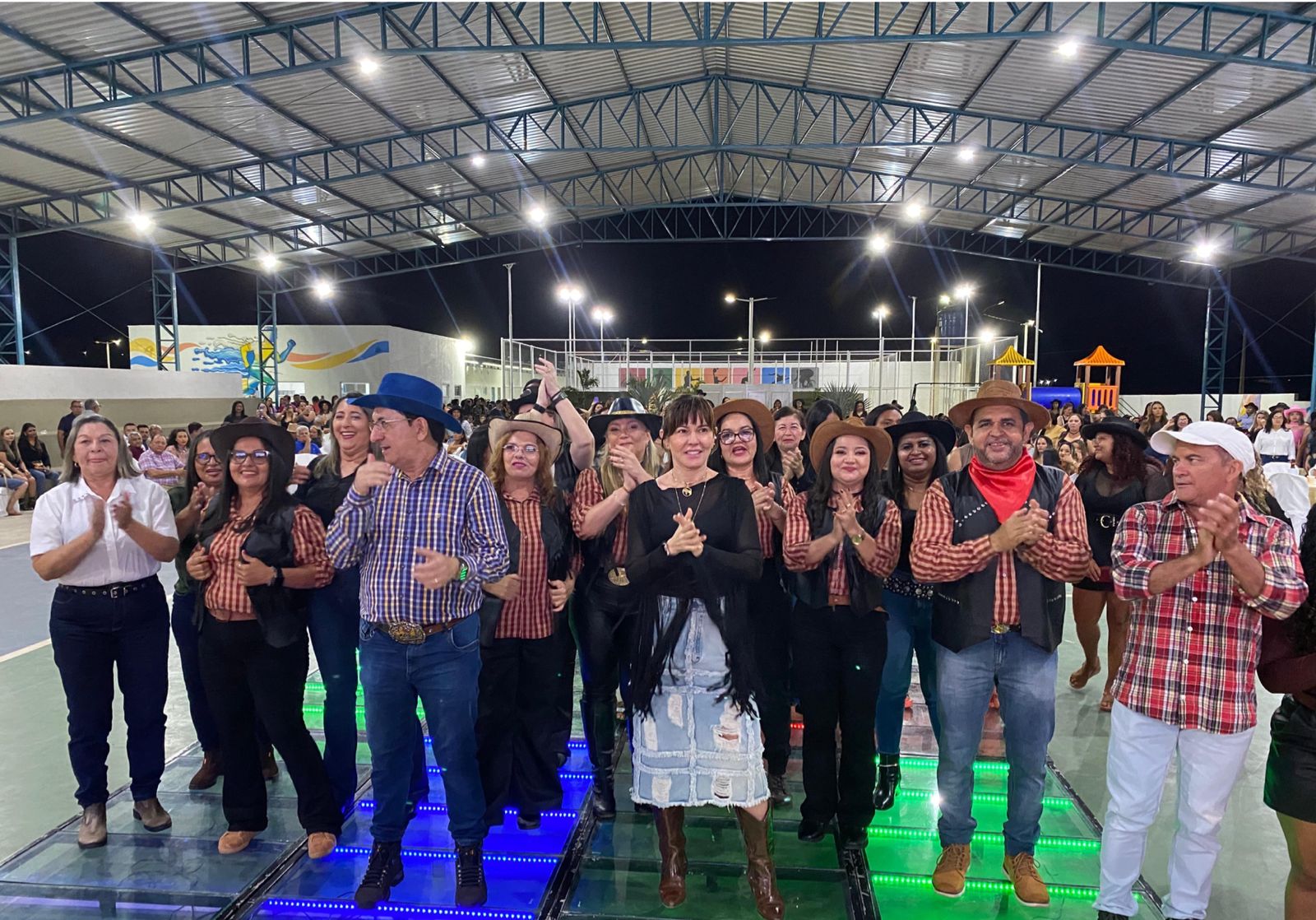 Prefeitura de Esperantina realiza Festa dos Professores 2025  - Imagem 1