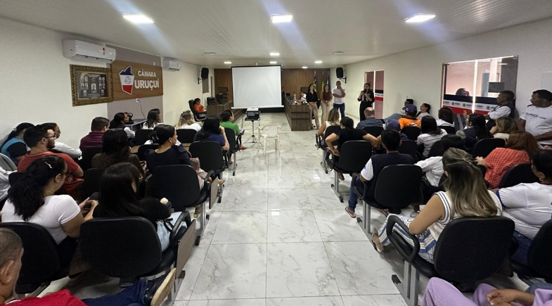 Dois dias de aprendizado fortalecem o cuidado em saúde mental em Uruçuí