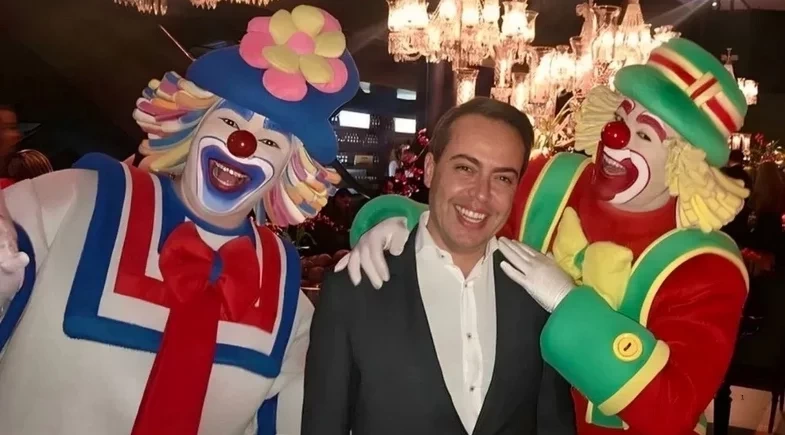 Reinado de Rinaldi Faria chega ao fim no SBT após atritos internos