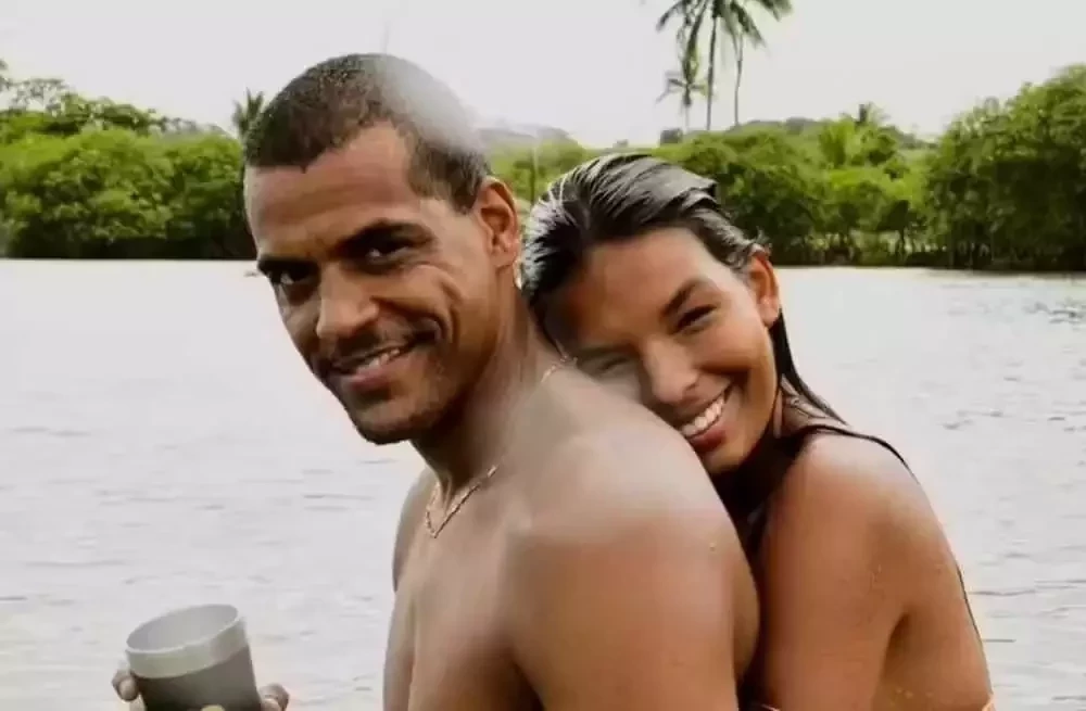 Conheça os amores dos atores de 'Três Graças'; tem casal lésbico na lista! - imagem 136625