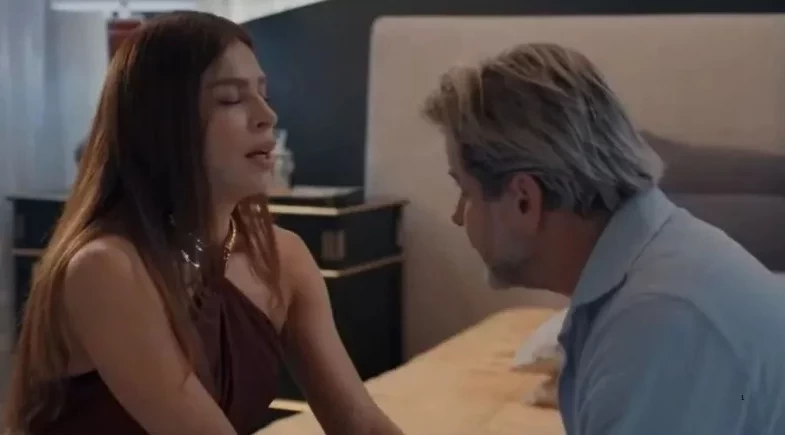 Em 'Três Graças', telefonema ameaça expor crime brutal e apavora Arminda e Ferette 