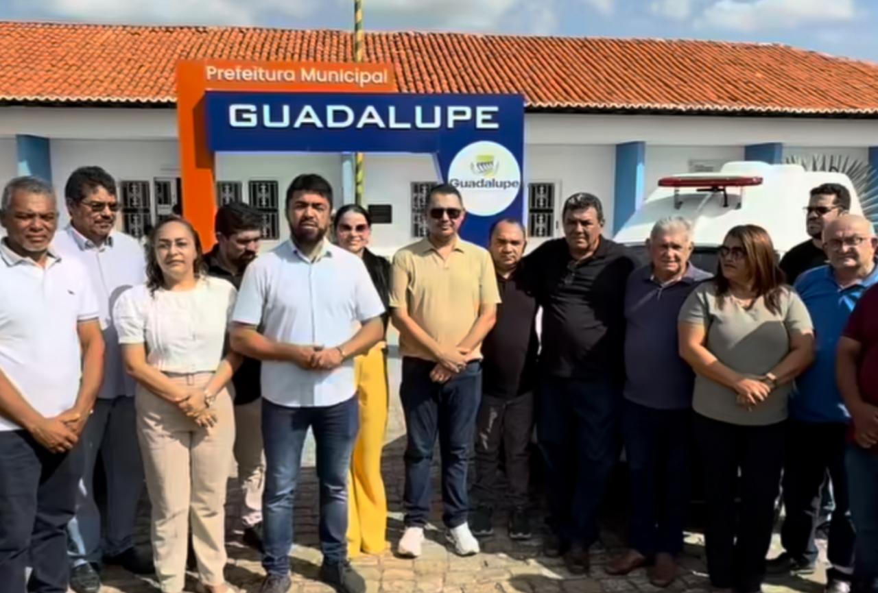 Guadalupe recebe duas novas ambulâncias para reforçar o atendimento de saúde no município - Imagem 1