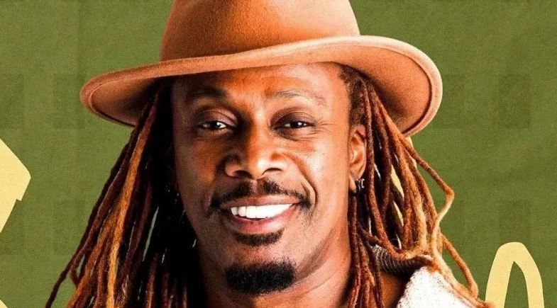 Quem é Créo Kellab, que foi expulso de 'A Fazenda17? Ator já posou nu