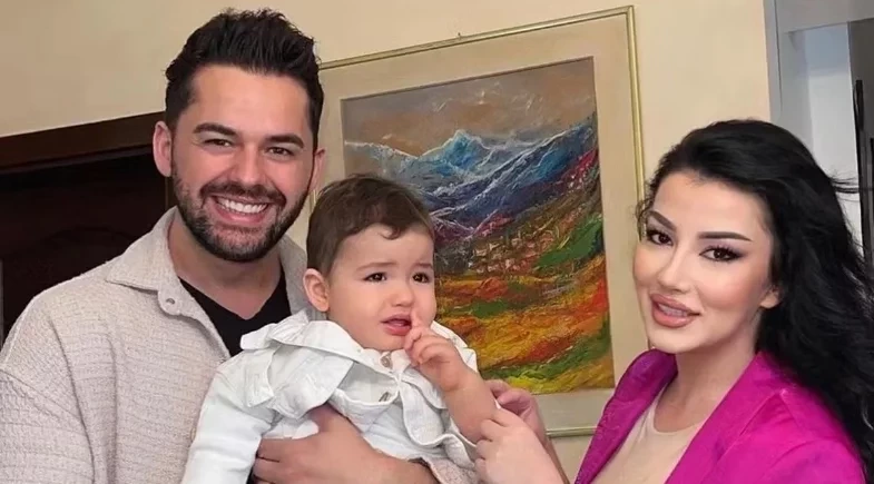 Cantor morre nos braços da esposa, que lamenta: “Espero te encontrar”