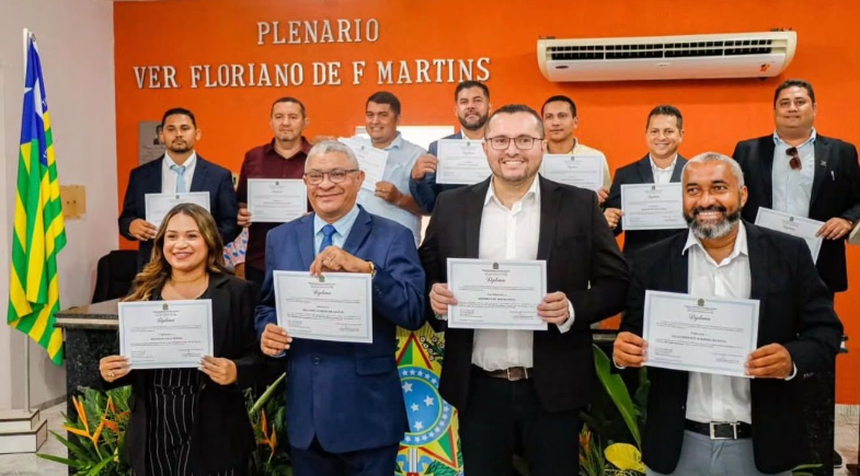 Manoel Emídio: Câmara Municipal aprova orçamento com ressalvas