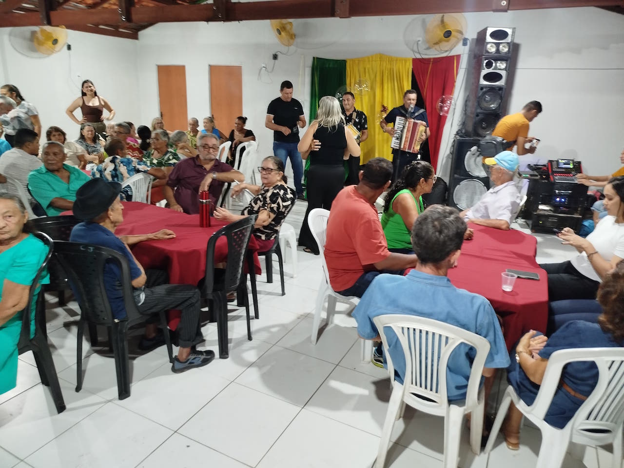 Prefeitura de Jatobá do Piauí inaugura nova sede do CRAS durante comemoração dos 30 anos do município - Imagem 4