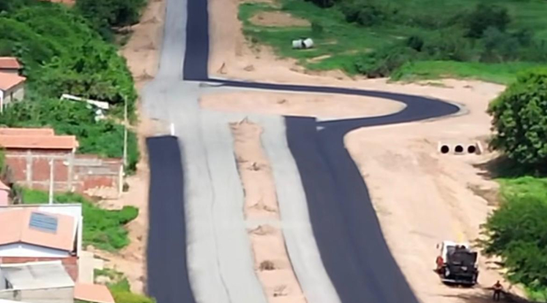 Obras da construção da Orla do Rio Piauí segue em ritmo acelerado em São João do Piauí