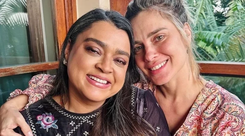 Carolina Dieckmmann fala de Preta Gil após 5 meses após morte da cantora: “Um soco todo dia”