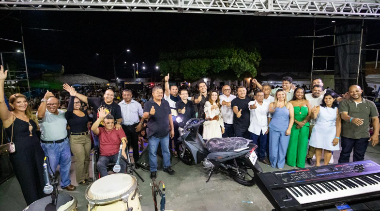 Prefeitura de Uruçuí faz homenagem aos servidores municipais com grande festa na AABB