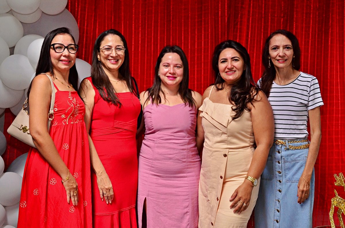 Prefeitura de Santo Antônio de Lisboa entrega Prêmio “Melhor Professor do Semestre” e valoriza educação municipal - Imagem 11