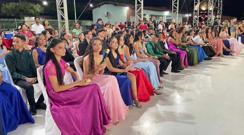 Prefeitura de São João do Arraial realiza formatura de alunos da rede municipal