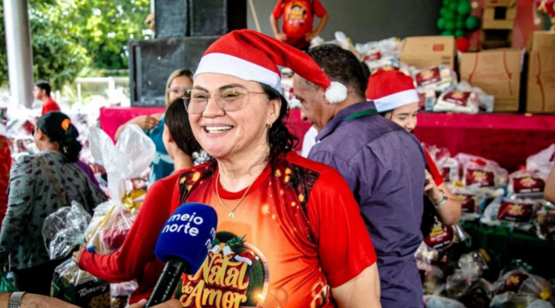 Prefeitura de Piripiri realiza entrega de cestas natalinas no Natal do Amor 2025