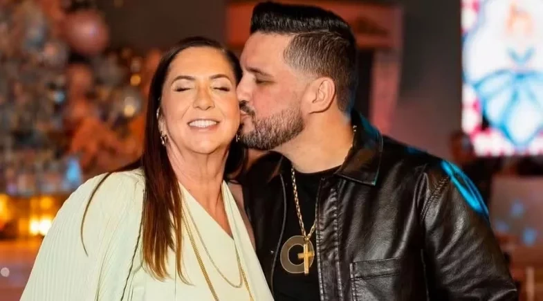 Mãe de Virginia anuncia término do relacionamento com Danilo