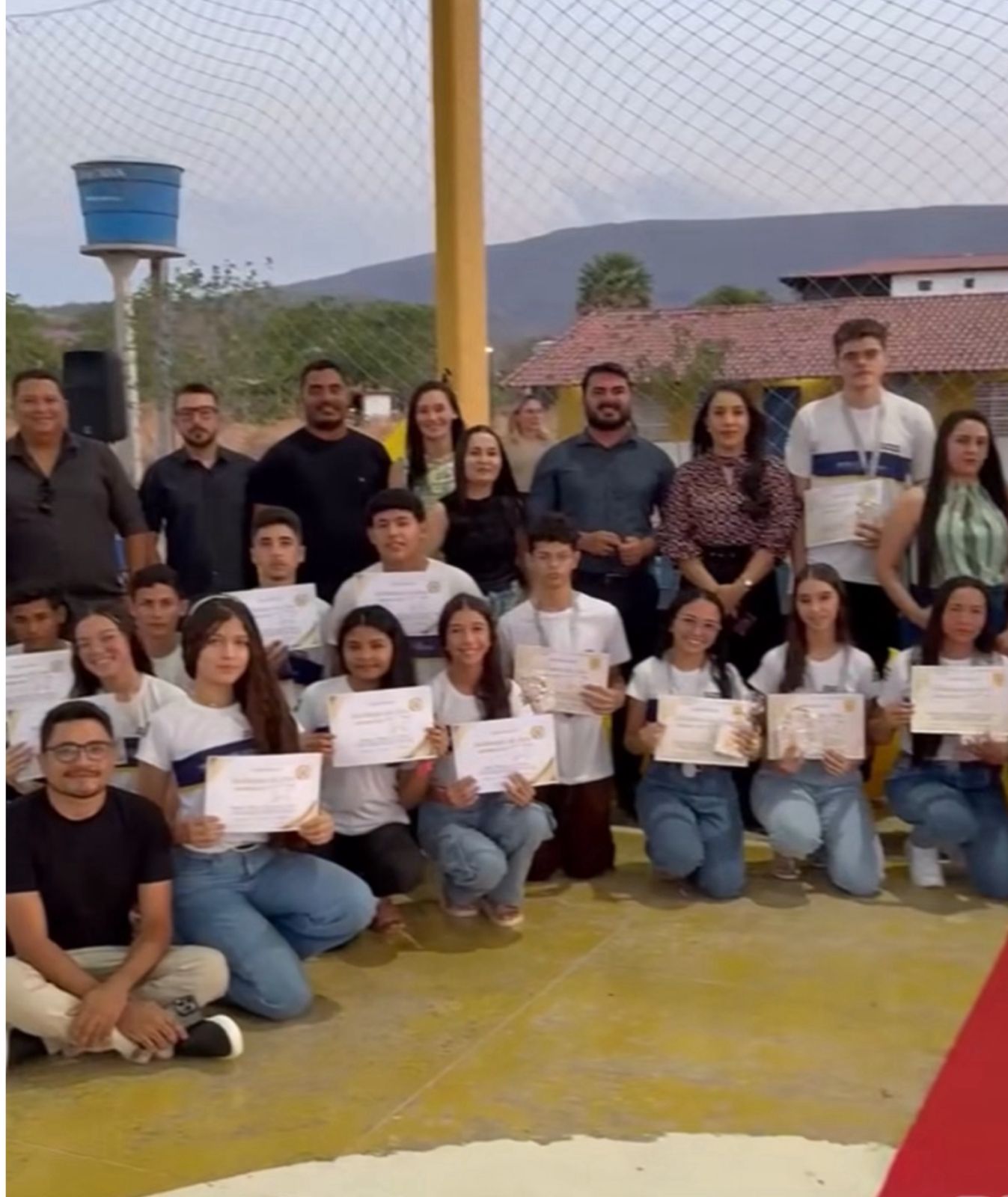 Prefeitura de Luís Correia realiza Melhores do Ano EMRMB para alunos destaques - Imagem 1