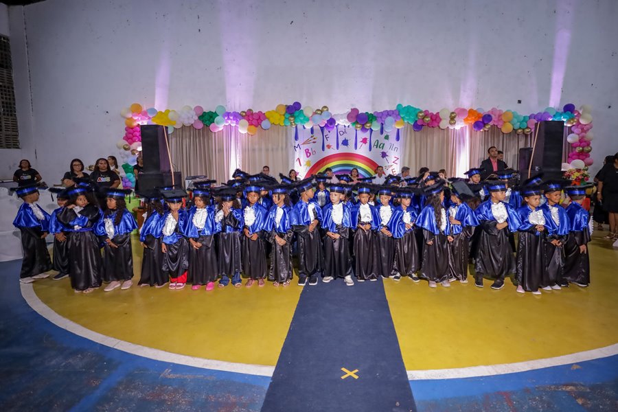 Lagoa do Piauí celebra Formatura do ABC em noite marcada por emoção e valorização da educação - Imagem 5