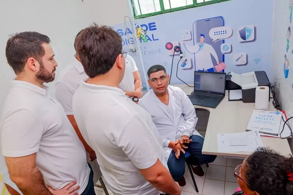 Rafael Fonteles reforça Piauí Saúde Digital e inaugura instituto em Madeiro - Imagem 2