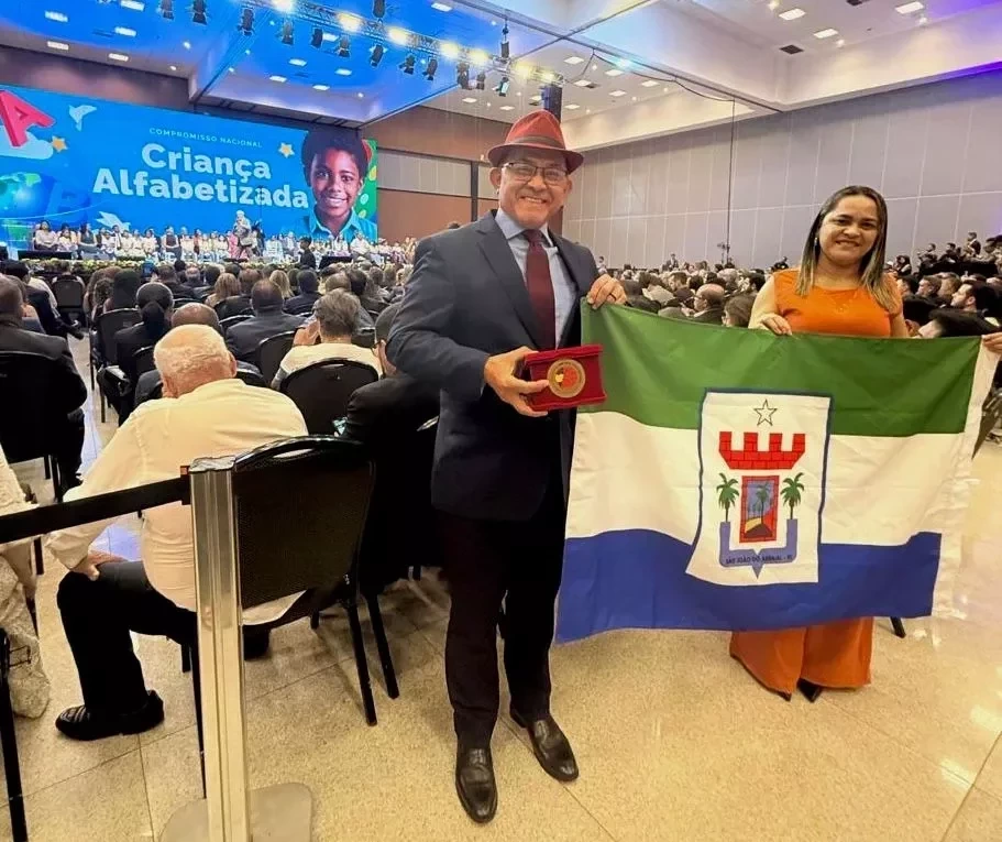 São João do Arraial recebe Selo Ouro por compromisso com a alfabetização - Imagem 1