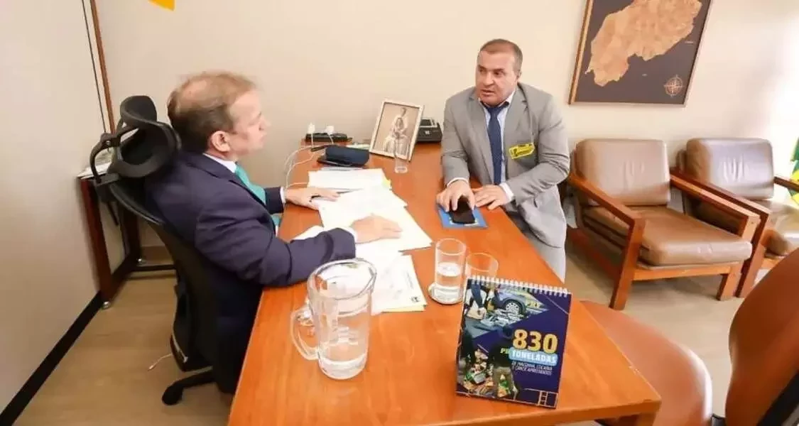 Prefeito de Curimatá com o deputado federal Castro Neto | FOTO: Divulgação