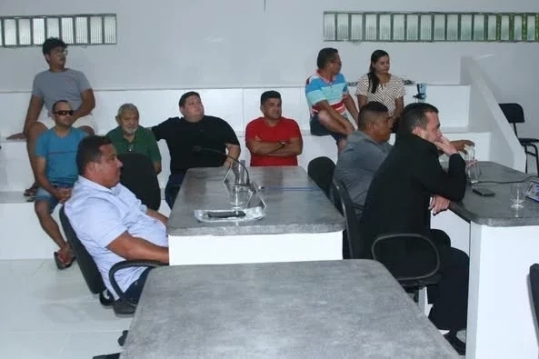 EDUCAÇÃO: Prefeito de Coivaras concede reajuste aos Servidores Municipais - Imagem 2