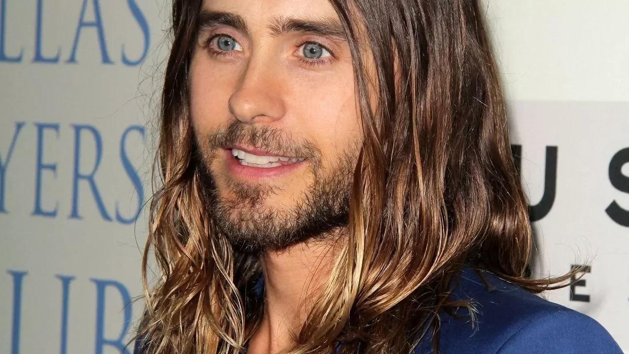 Gota: saiba quais famosos sofrem dessa doença dolorosa - imagem 127301