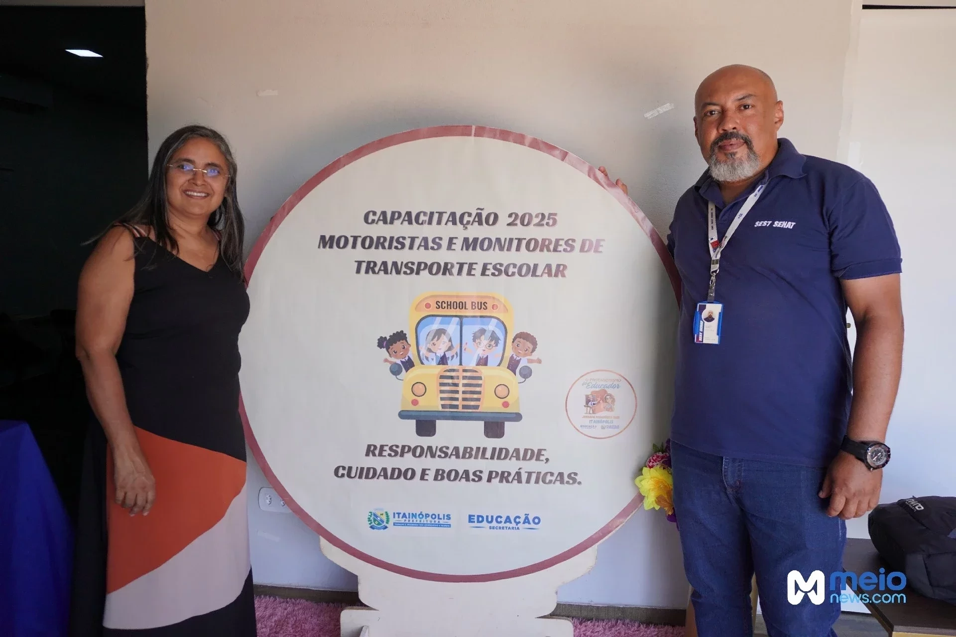 Maria do Socorro (Secretária de Educação); Edgard Valério (Instrutor SEST SENAT  Picos-PI).