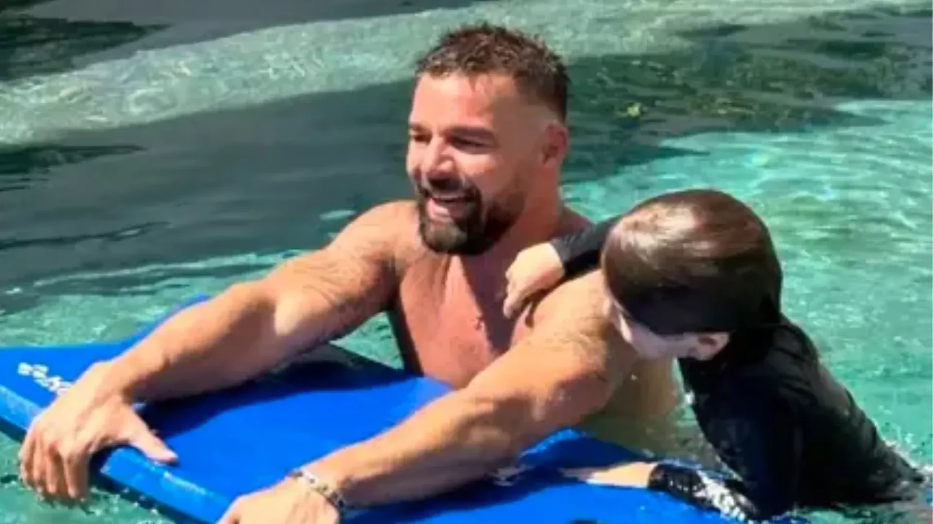 Surpreenda-se com esses famosos que tiveram filhos por barriga de aluguel! - imagem 128569