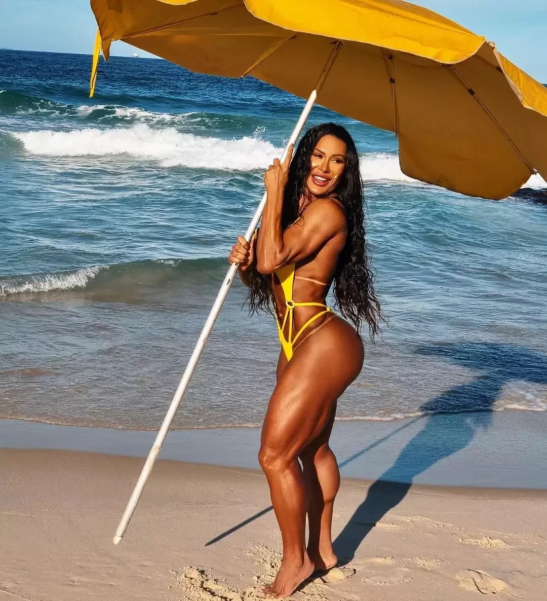 Cinco vezes em que Gracyanne Barbosa parou a internet com fotos sensuais - imagem 128619