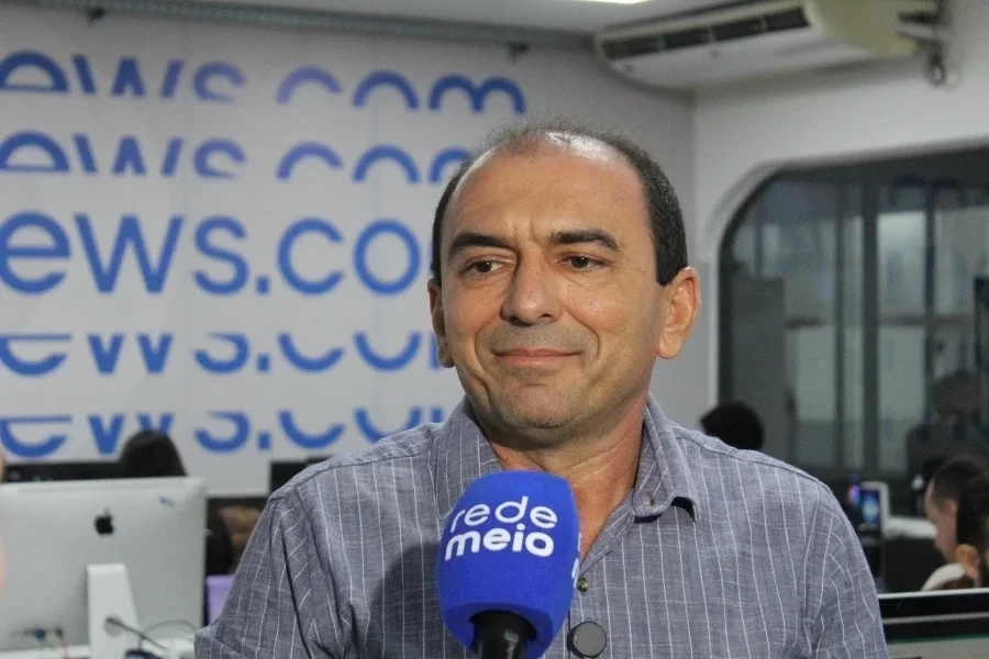 Prefeito de Queimada Nova anuncia a nova edição da Caprinova (Foto: Raissa Morais/MeioNews)