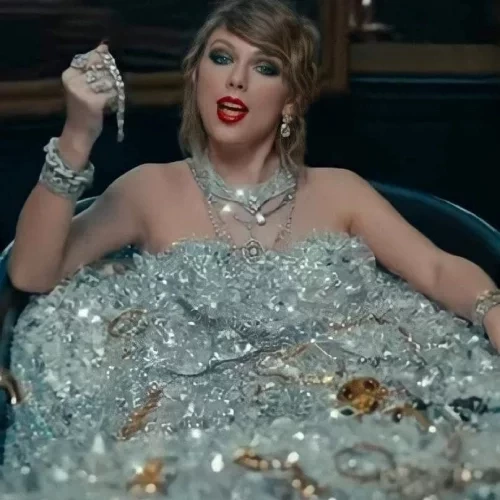 Após 16 anos de karma, esses 3 signos vão ficar ricos em abril - imagem 128713