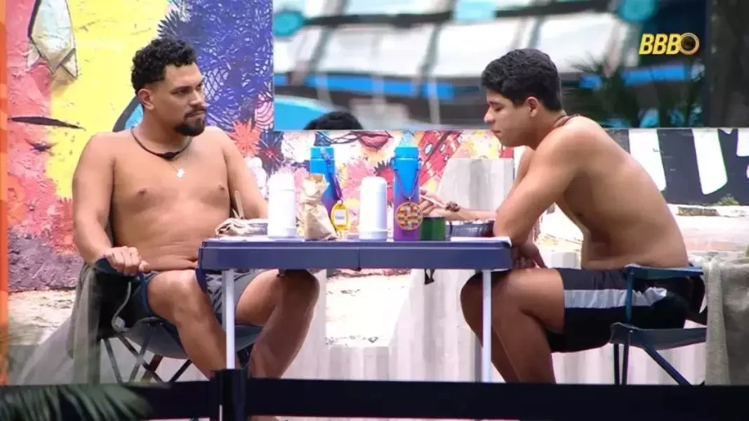BBB 25: Guilherme e Vinícius reclamam de comida: ''Não quer descer''
