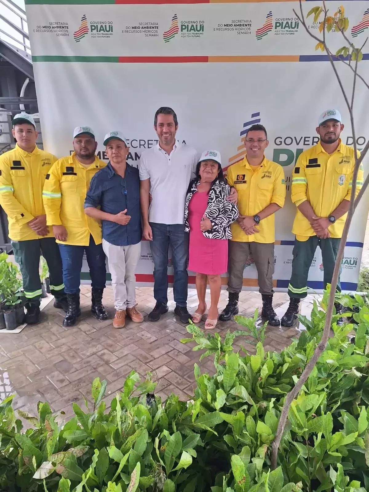 Secretaria de Desenvolvimento Rural, Recursos Hídricos e Meio Ambiente de Itainópolis recebe mudas de caju durante 1ª Edição do Diálogos pelo Piauí - Imagem 1