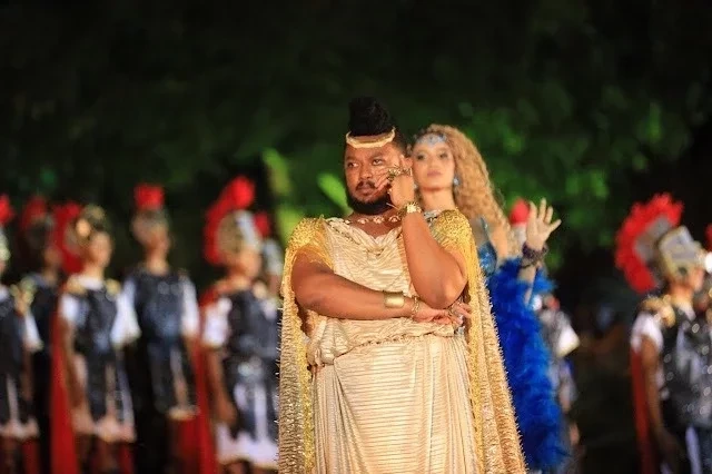 Paixão de Cristo emociona uma multidão no 1º dia de apresentação - Imagem 7