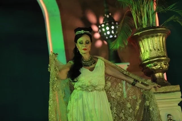 Paixão de Cristo emociona uma multidão no 1º dia de apresentação - Imagem 2