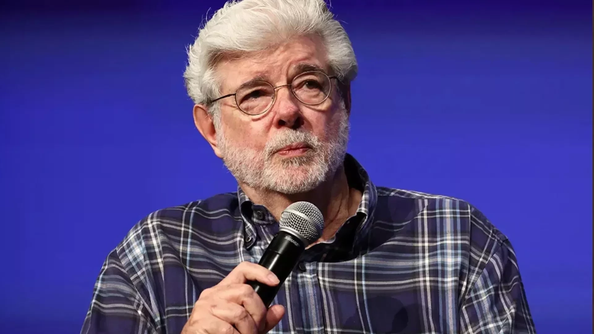 Celebridades bilionárias: a fortuna delas vai te surpreender - imagem 128830