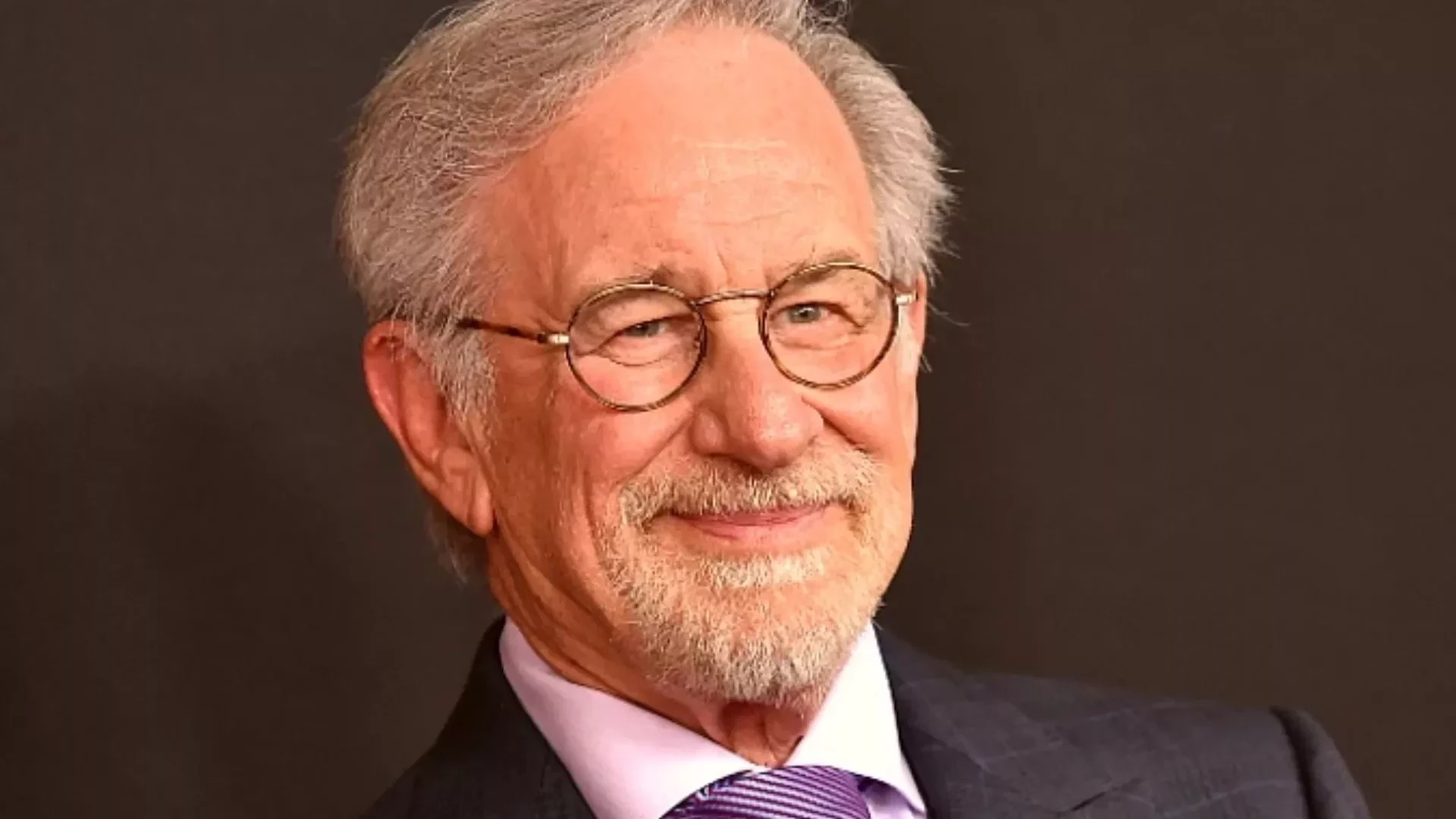 Celebridades bilionárias: a fortuna delas vai te surpreender - imagem 128829