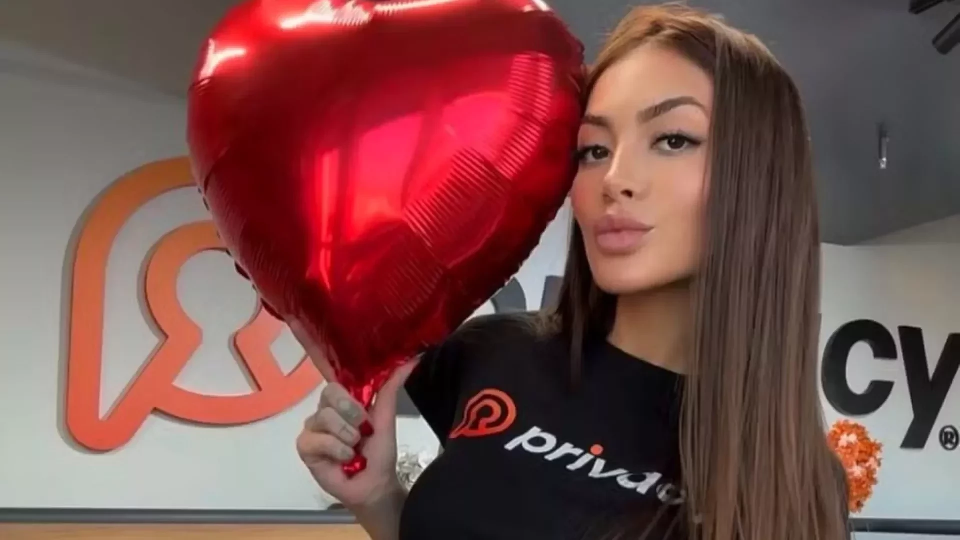 Quanto essas famosas cobram pelos seus nudes nas plataformas de conteúdo adulto? - imagem 128862