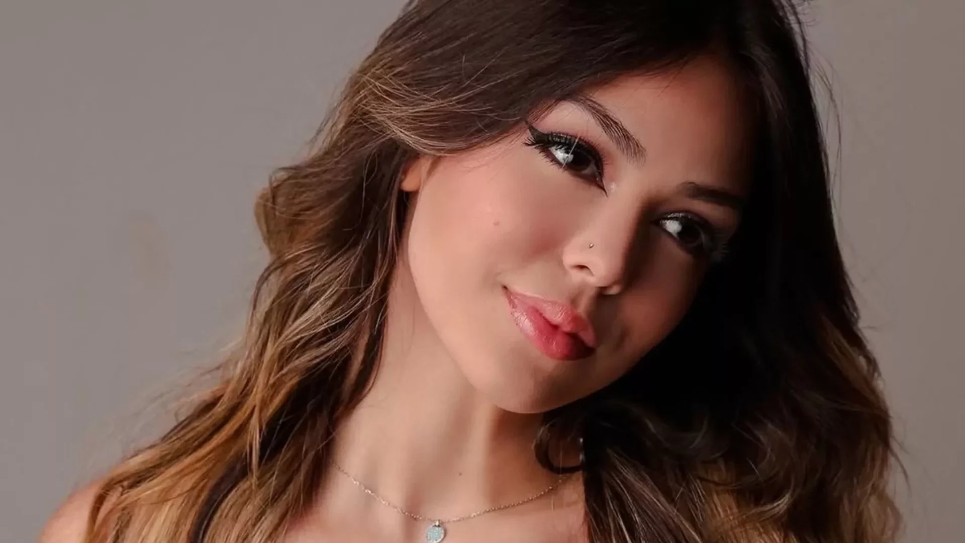 Ex de Bia Miranda leva 'toco' de MC Melody e web reage: “Adorei o fora“