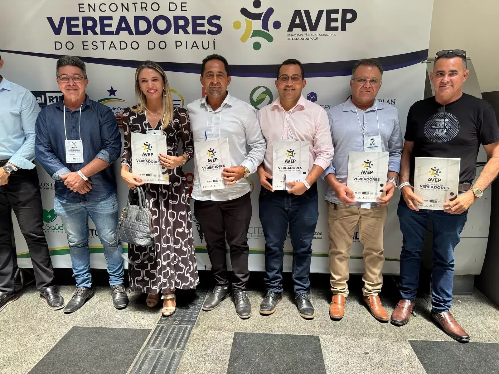 Vereadores de Itainópolis-PI participam de encontro de Vereadores do Piauí 2025 em Teresina. - Imagem 1