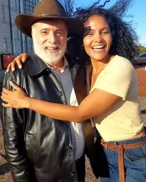 Famosos celebram os 60 anos da TV Globo com homenagens emocionantes - imagem 129576