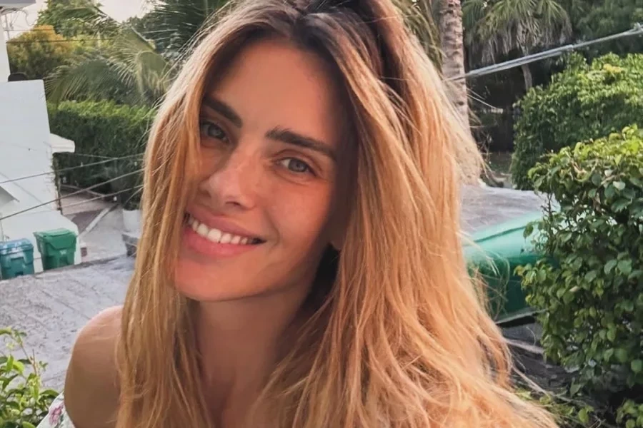 Carolina Dieckmann diz que perdeu papéis por ser ‘bonita e ter cara de rica’