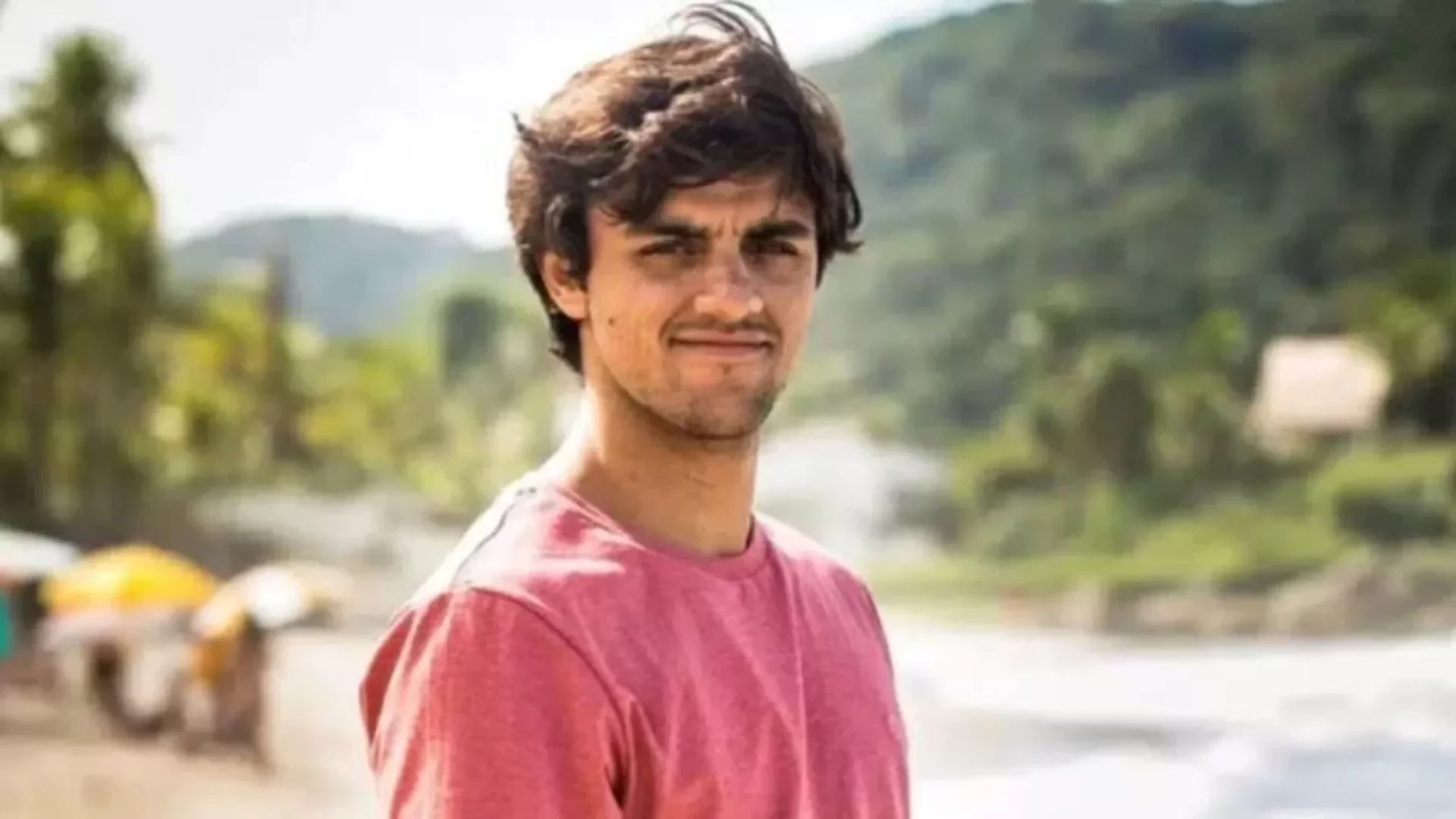 Saiba por que Felipe Simas trocou novela bíblica da Record por 'Dona de Mim' da Globo