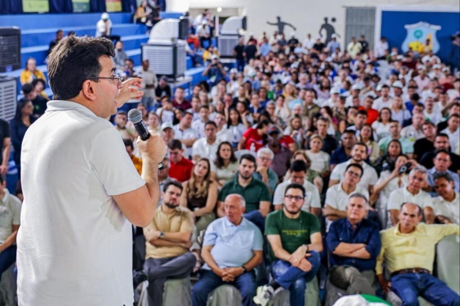 Rafael Fonteles ouve demandas da população de Campo Maior em nova edição do Diálogos pelo Piauí