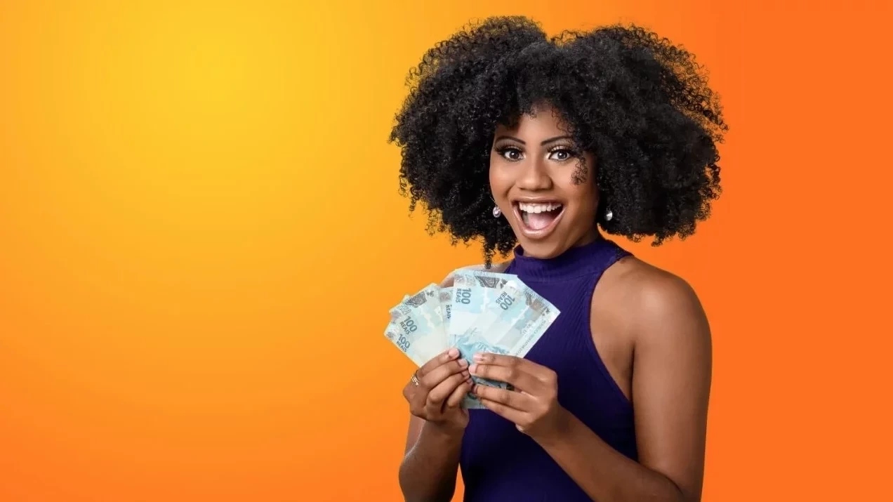 3 signos que podem ganhar muito dinheiro nesse mês de maio; bolso cheio!