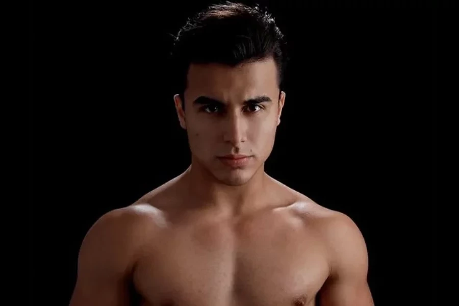 Vocalista da banda Djavú revela que é virgem durante Rancho do Maia