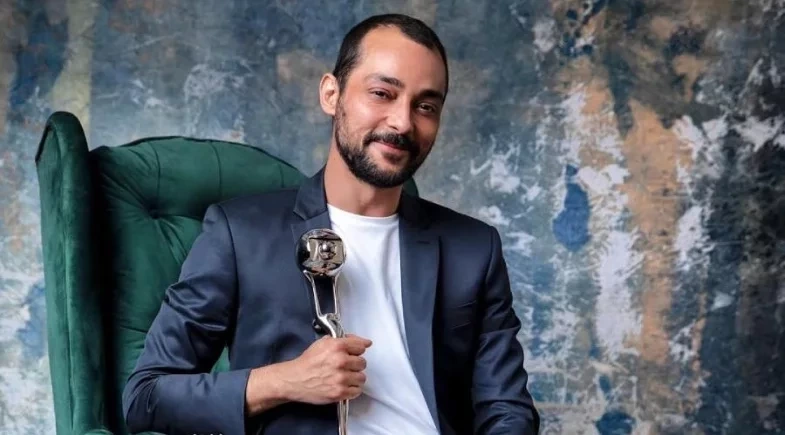 Dono de TV pediu a demissão de Eduardo Sterblitch e motivo choca a web 