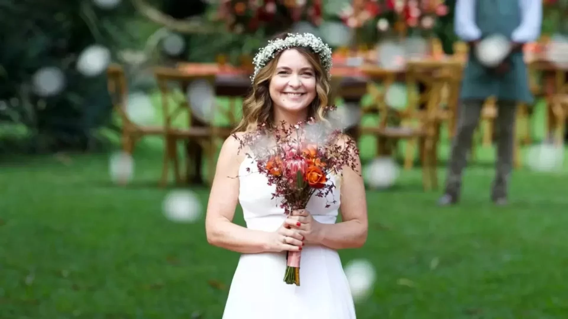 Em 'Dona de Mim', Felipa treme de medo com presença de abusador