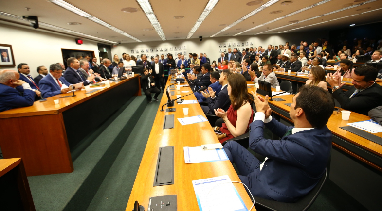 Prefeito Dr. Gilberto Júnior avalia como positiva a Marcha dos Prefeitos em Brasília