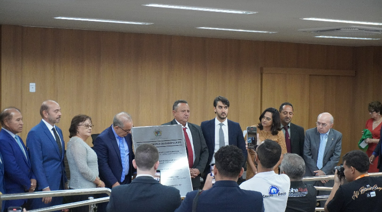 Vereadores de Itainópolis Prestigiam Inauguração do Novo Prédio do Fórum da Comarca no município