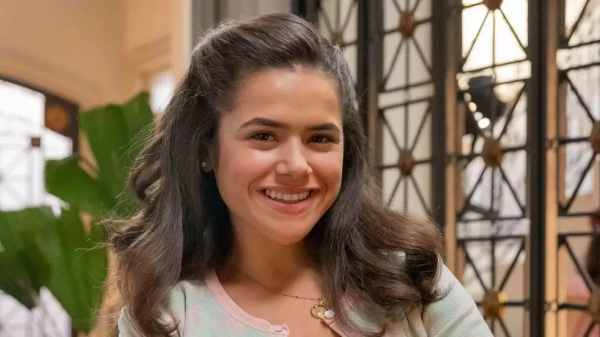 Em 'Garota do Momento', Bia fica em estado grave e personagens entram em desespero