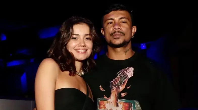Sophie Charlotte e Xamã curtem show após após reatarem namoro 